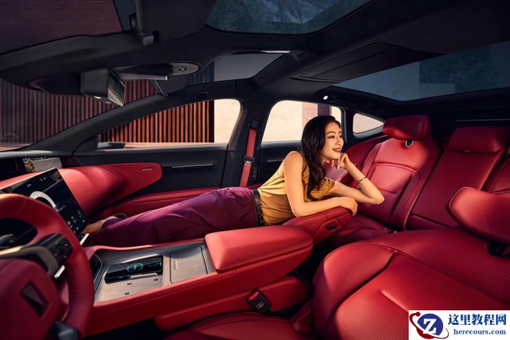 阿维塔12 2025款焕新升舱，26.99万元起售，至高可享50,000元限时权益