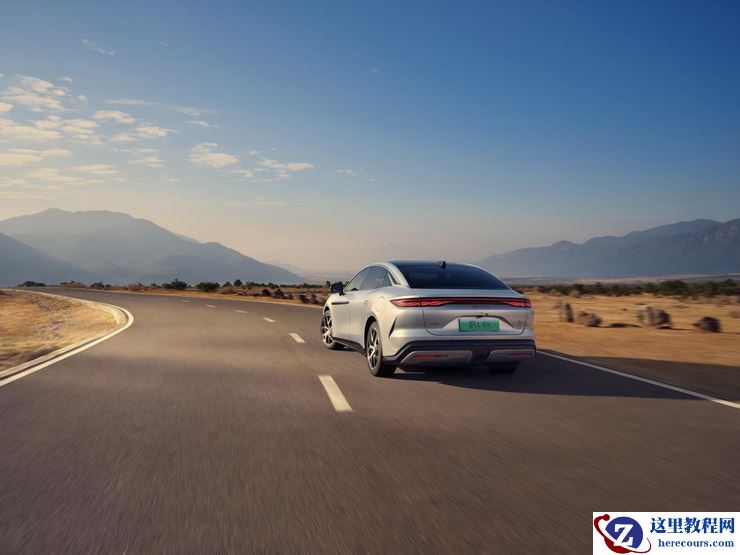 年轻人的第一台旗舰轿车，比亚迪汉L以划时代之名震撼上市，20.98万元起售