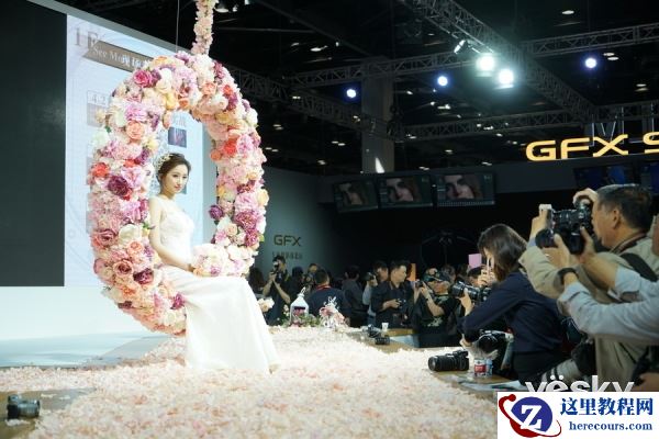 P&E2017：富士GFX50s引领无反中画幅热潮