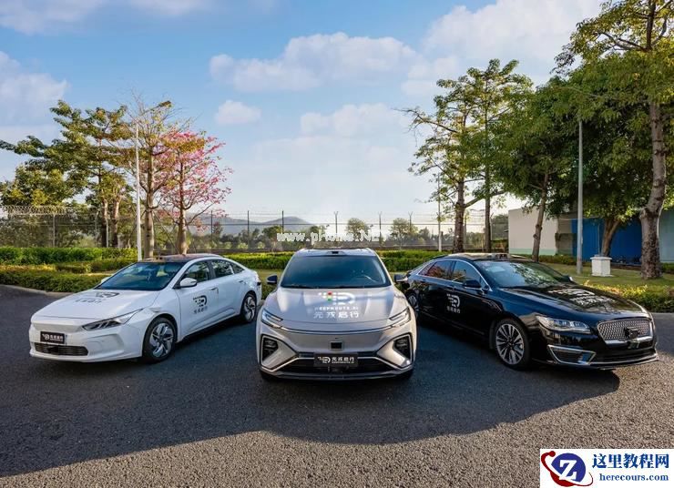 元戎启行前装方案正式投入自动驾驶运营，成本仅一万美元还可再降70%？