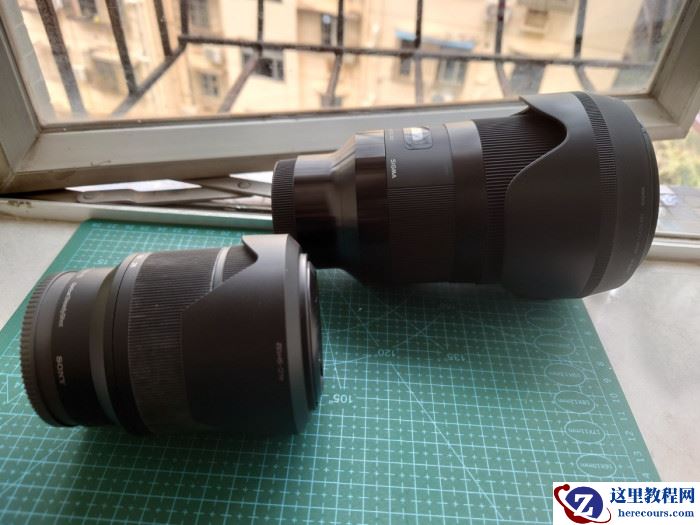我为什么要换一支“超重”的大炮？摄影萌新编辑如何入坑副厂镜头