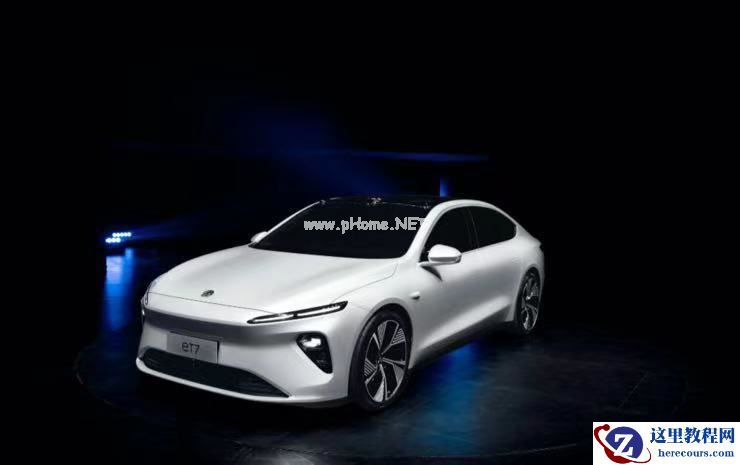 蔚来，真的很像「当年」的魅族