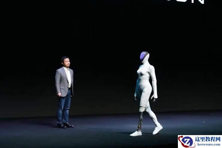 小鹏X9超级增程发布:官宣一年研发落地,预售价35万元起