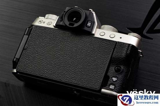 升级智能可视操控 富士X-T200无反相机评测