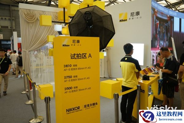 P&I2016：探访尼康展台 现场体验最新产品