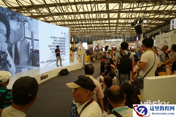 P&I2016：探访尼康展台 现场体验最新产品