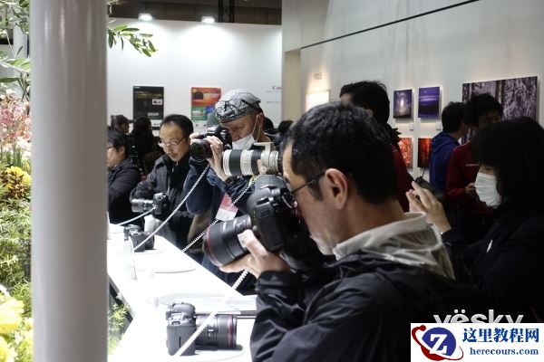 CP+2017：佳能中端单反与无反新品齐亮相