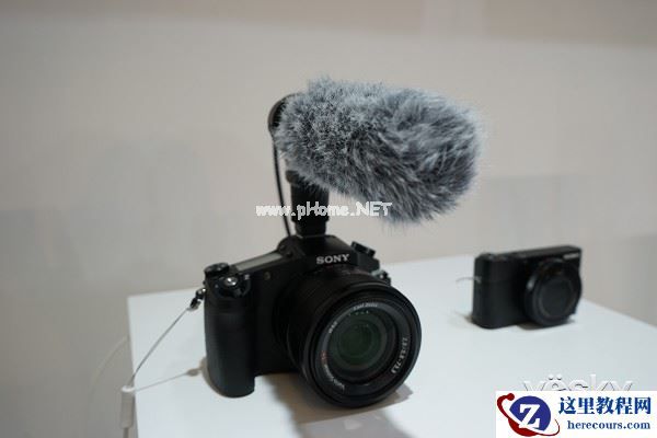 P&I2015:索尼新品亮点多 人气爆棚齐聚展台