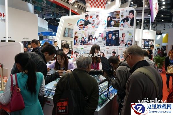 P&E2015：探寻新思路 东芝展台体验多欢乐