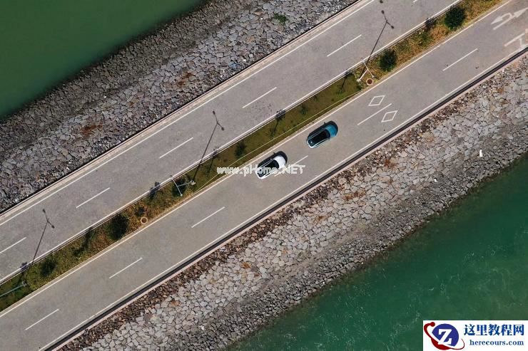 入门即顶配？深蓝 SL03 发布，长安这次给足了诚意