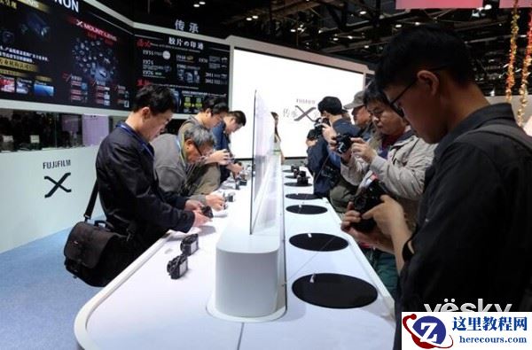 富士胶片携全新产品闪耀China P&E