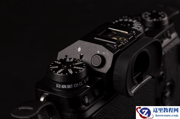 X系列十年之“利剑”，富士X-T4无反相机评测