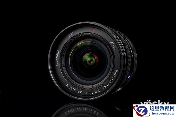 更专业广角 索尼SAL1635Z2镜头外观评测