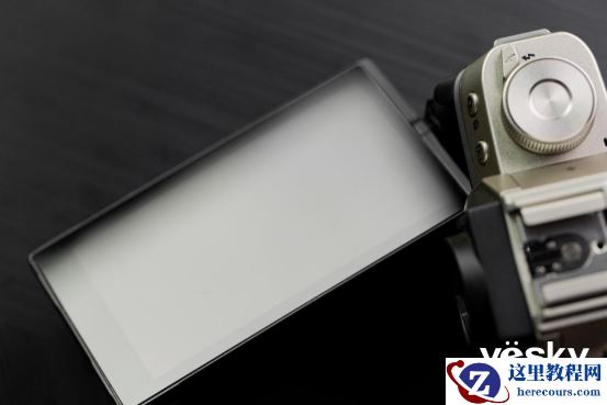 升级智能可视操控 富士X-T200无反相机评测