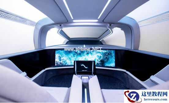 L5 全无人！百度全球首推「汽车机器人」，李彦宏：比人类驾驶更安全