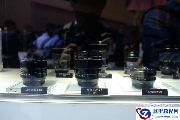 2016P&E:光学与手感的融合 富士龙镜头出展