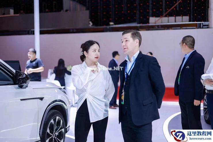 2023上海车展丨行泊舱全面布局，佑驾创新开启交付新进程