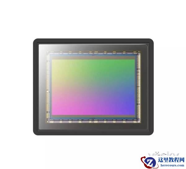 索尼正式发布全画幅微单新品α9