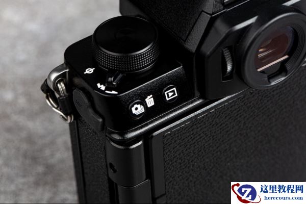 轻便之形,旗舰之心 富士X-S10无反相机评测