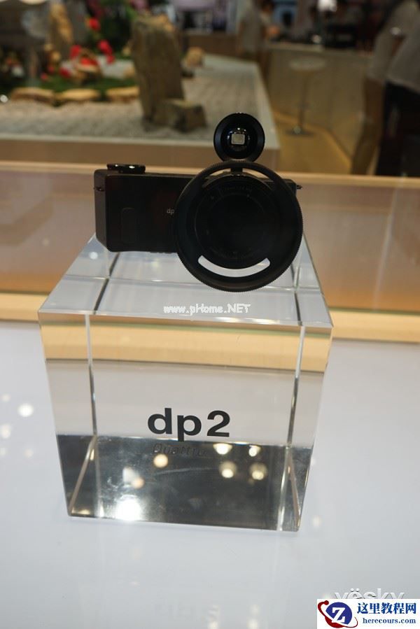 P&E2015：黑科技再爆发 适马展区dp系列集合