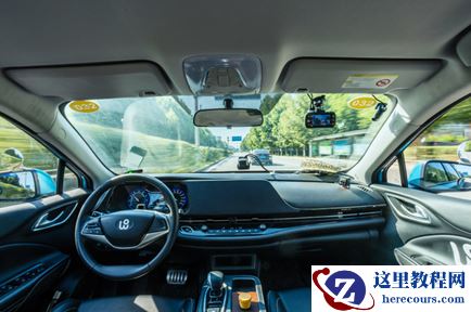 又一重大里程碑！文远知行获准在京开展Robotaxi纯无人示范应用