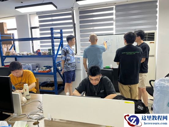 赢下车企定点，轻舟智航与地平线的“征程500天”