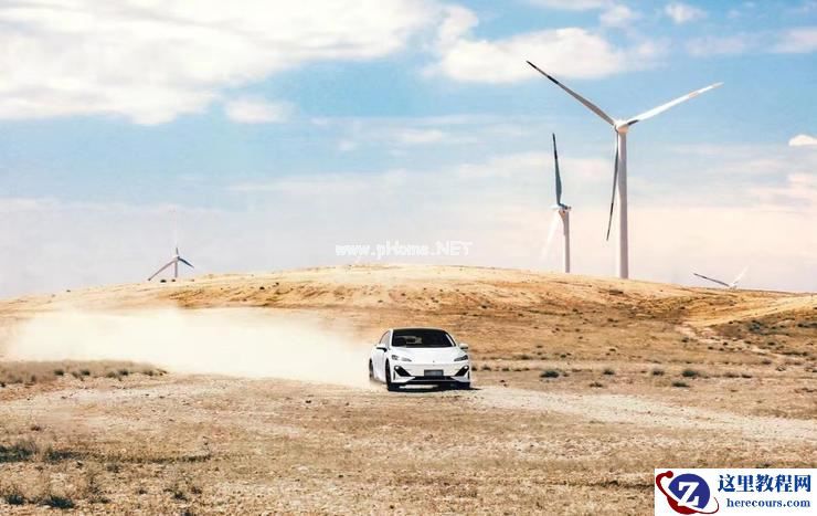 入门即顶配？深蓝 SL03 发布，长安这次给足了诚意