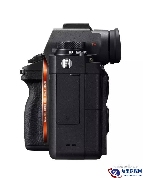 索尼正式发布全画幅微单新品α9