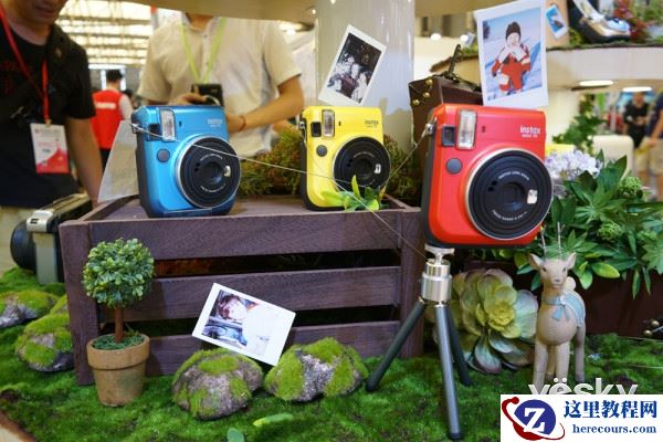 P&I2016:多彩外观 Checky相机悉数亮相