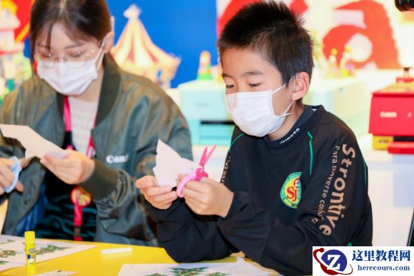 为多彩生活打call——佳能携手上海乐高探索中心打造益智亲子新体验