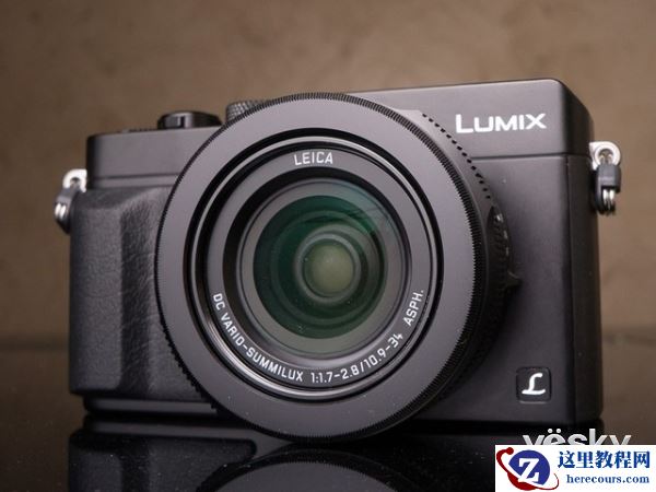 无人机五一又闯祸 索尼本月再推新镜头