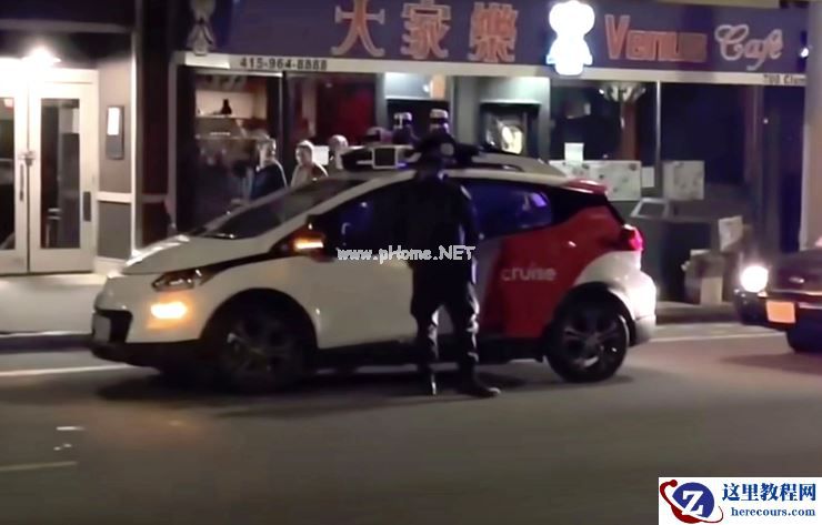 Robotaxi 安全事故频发，Cruise 自动驾驶商业化落地受质疑