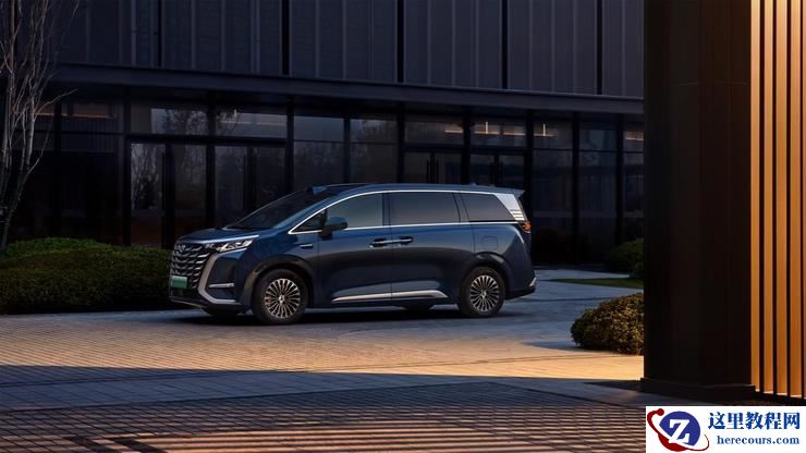 售价33.98万元起！25款腾势D9重磅上市，再立MPV 6大标杆！