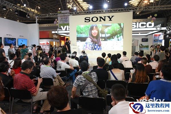 P&I2015:索尼新品亮点多 人气爆棚齐聚展台