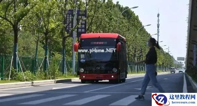 多城开跑，谁是自动驾驶「硬核之都」