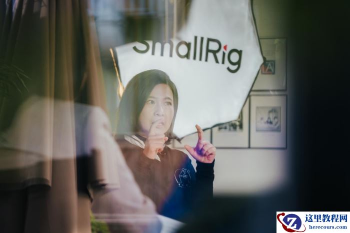 把自己作为摄影方法论|SmallRig在场对话家庭影像展创始人顾雪