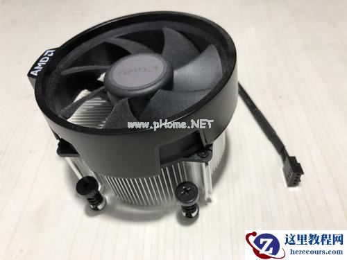 Win7电脑一直嗡嗡响？你的电脑到了要清灰的时候