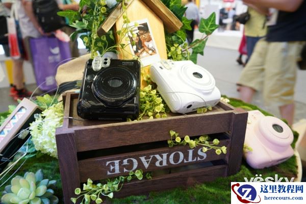 P&I2016:多彩外观 Checky相机悉数亮相