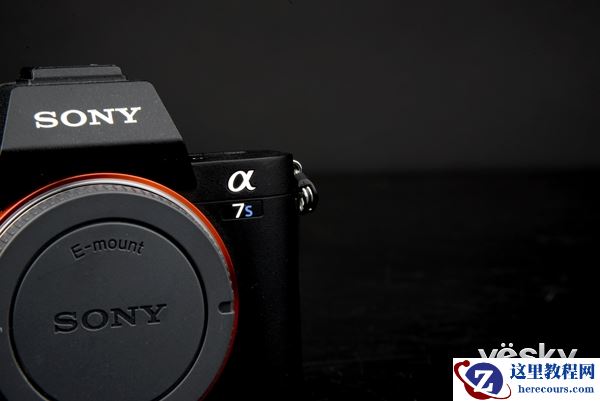 弱光新视界 索尼全画幅微单™A7SII外观品鉴