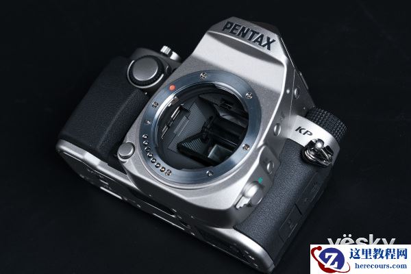 银色旋风 颜值爆表 文艺复古宾得KP外观赏析