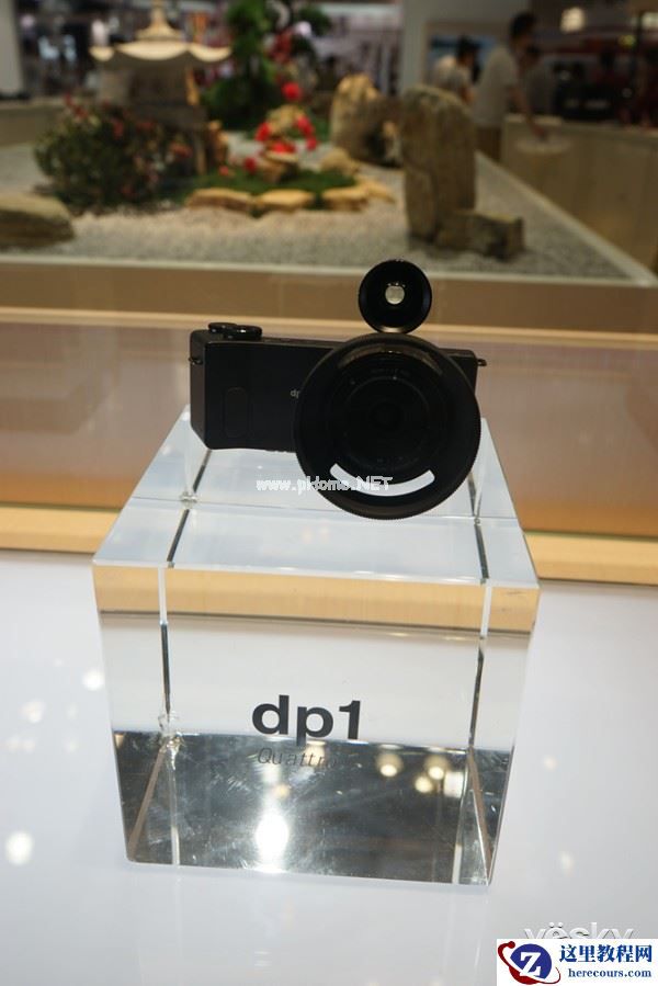 P&E2015：黑科技再爆发 适马展区dp系列集合