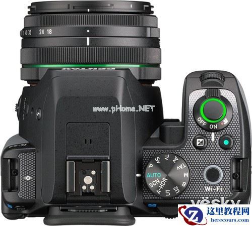 理光发布全球最小防尘防滴溅单反相机K-S2