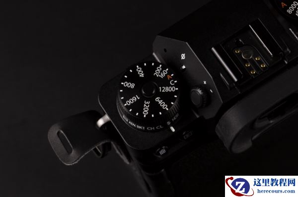 X系列十年之“利剑”，富士X-T4无反相机评测