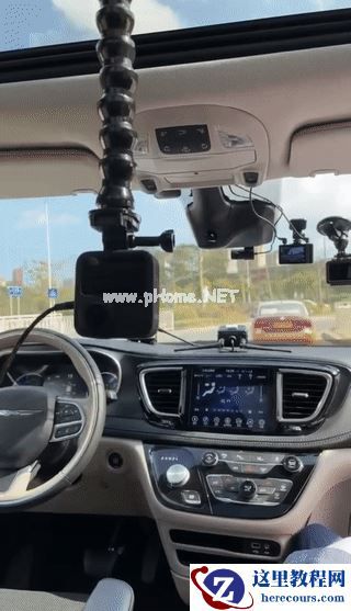 1612334032462545.gif 搭到一辆「真无人」的无人驾驶出租车是什么体验?丨新智驾实测