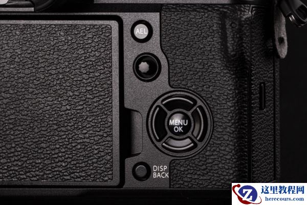 X系列十年之“利剑”，富士X-T4无反相机评测