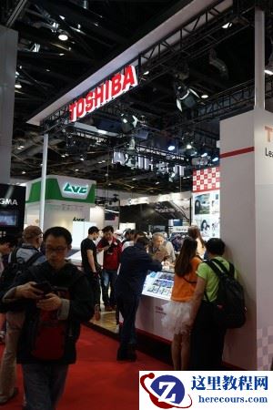P&E2016：追击东芝展台新品体验 惊喜连连