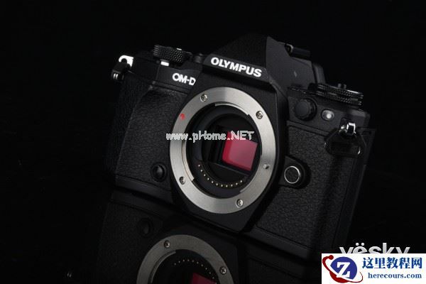 新旗舰 奥林巴斯OM-D E-M5 MarkII外观评测