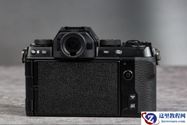 轻便之形,旗舰之心 富士X-S10无反相机评测