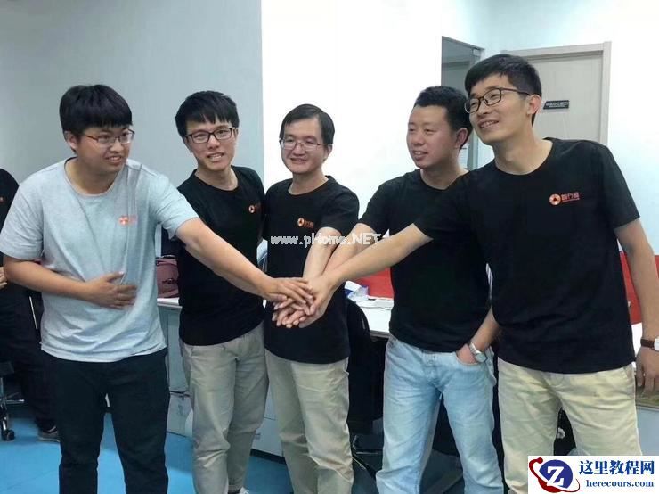 王肖：创业是场马拉松，我更加珍惜沿途风景 | 智能车未来挑战赛人物报道