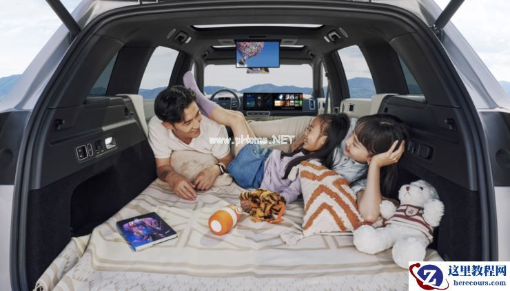 一口气发布L8、L7两款新车，李想「杀」疯了